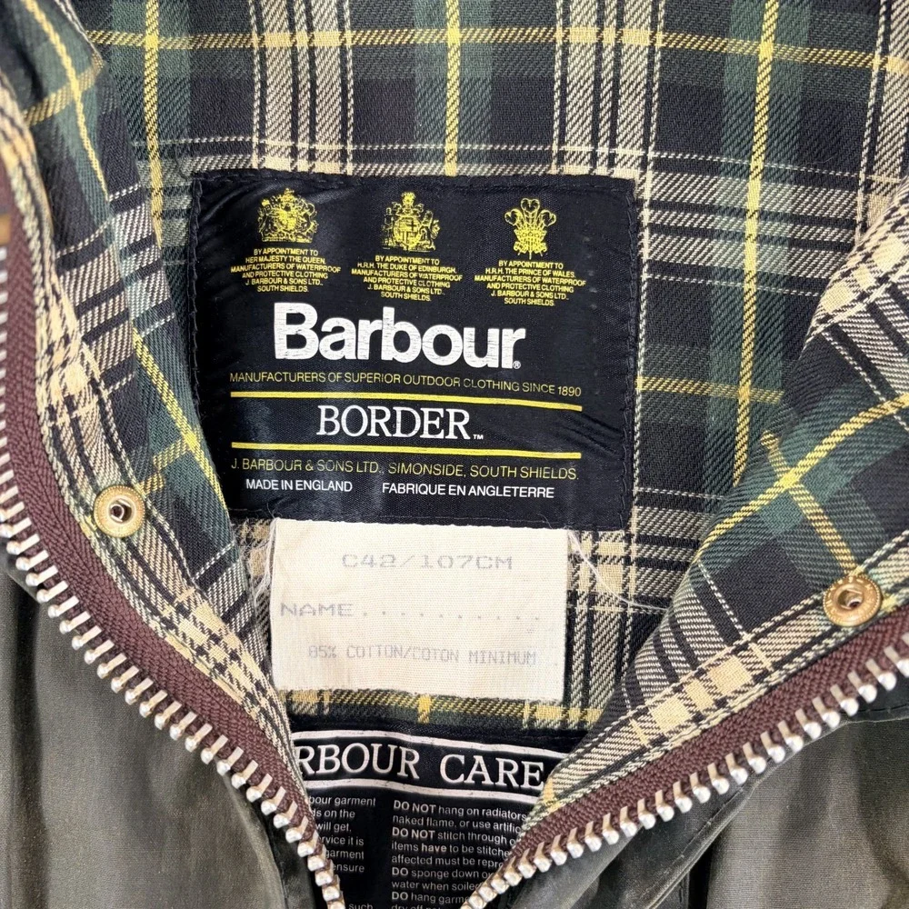 Vintage Barbour A200 Border Wax Jacket C42/107CM Sage Green Country England 80s